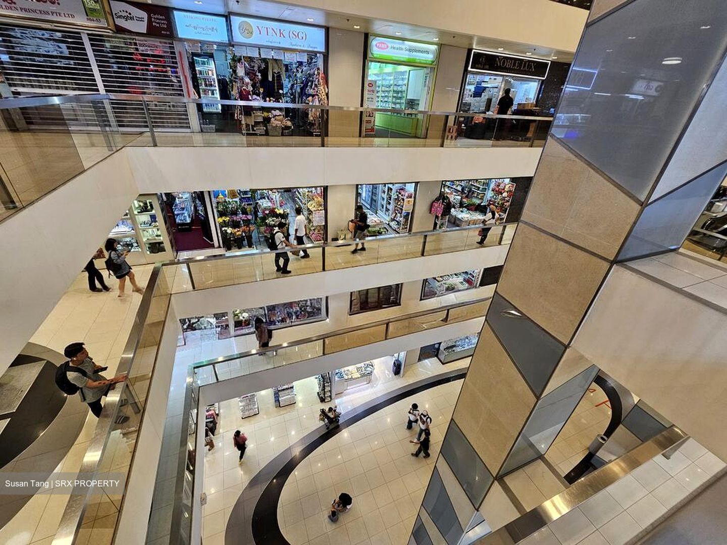 Raffles City Tower (D6), Retail #496386681